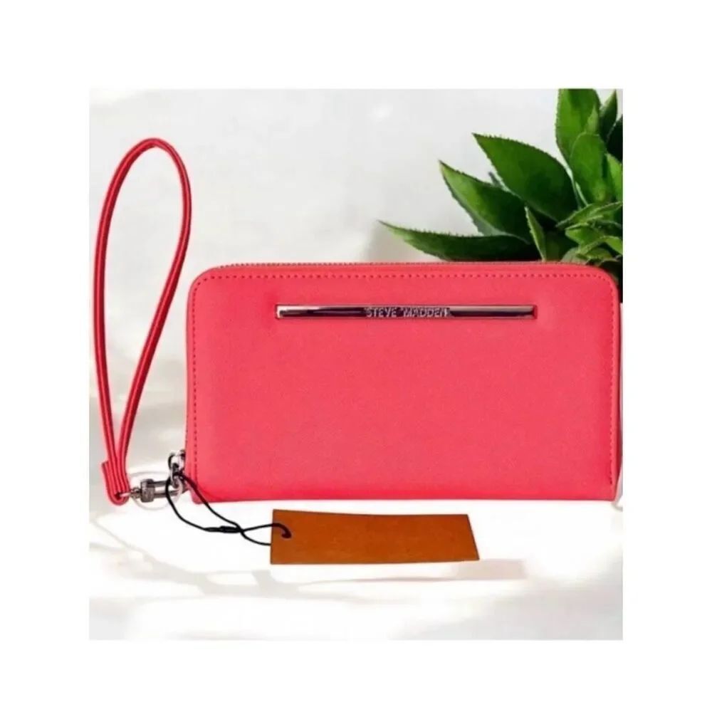 NWT Steve Madden Gorgeous BZIPPY Sunset Coral Pink Zip Al Around Wallet Wristlet